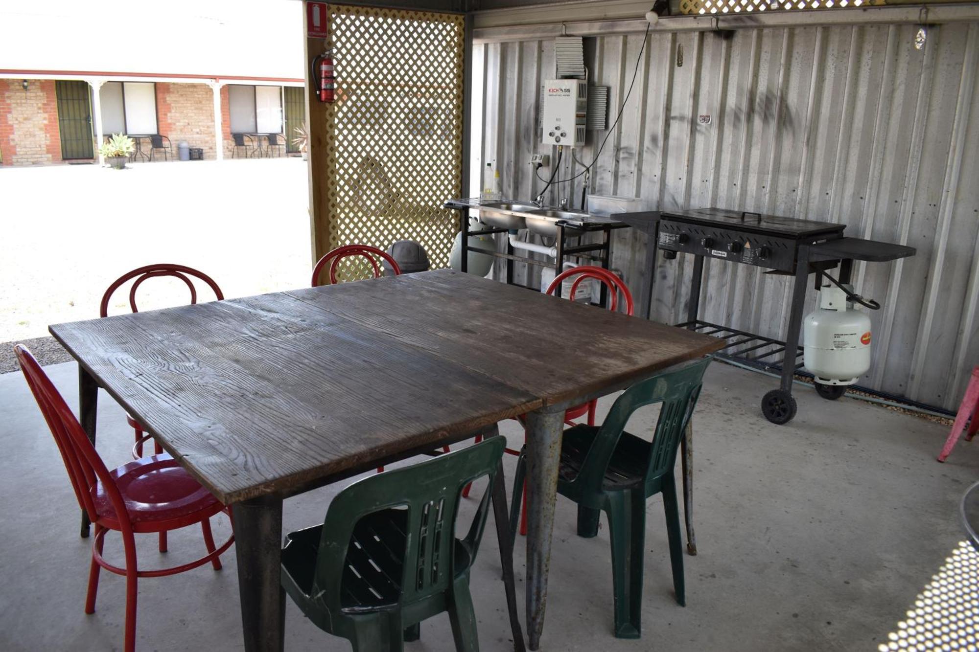 Lake Albert Motel Meningie Bagian luar foto