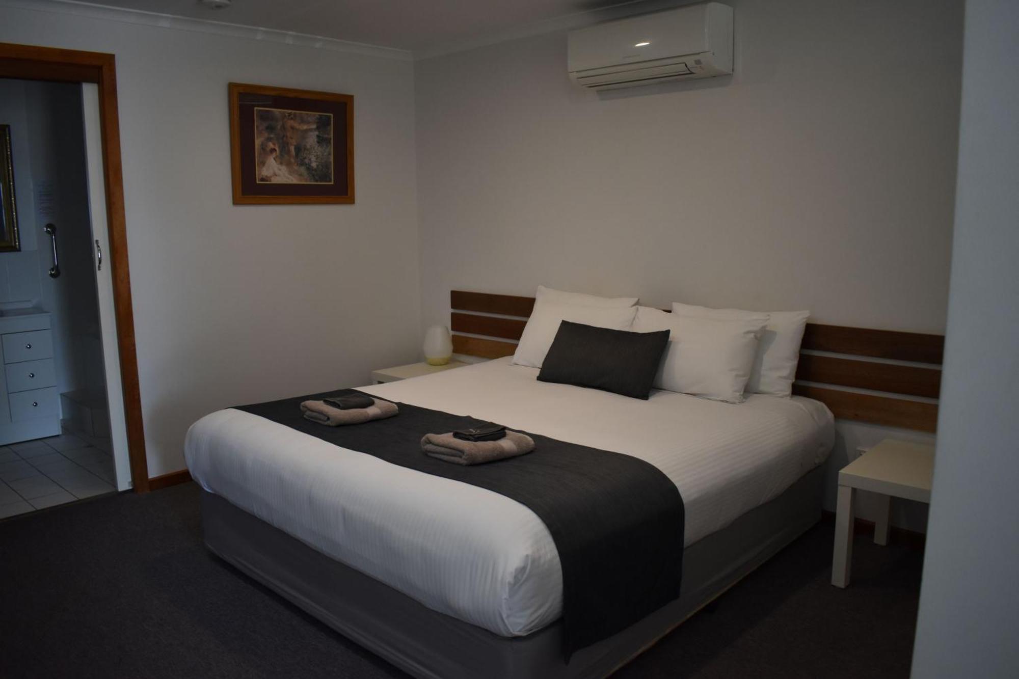 Lake Albert Motel Meningie Bagian luar foto